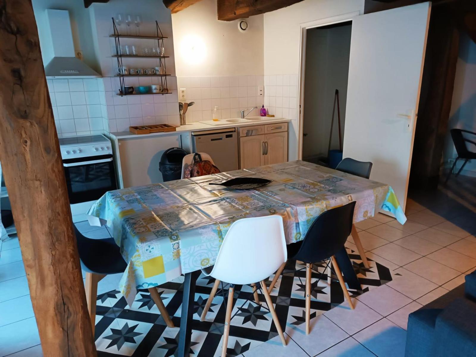 Cap Nature - T3 Et T4 En Perigord Vert - Ideal Pros Et Groupes Max 18P Champniers-et-Reilhac Exterior foto